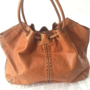 MICHAEL KORS ASTOR LEATHER BAG WITH STUDS BROWN